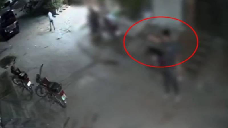 پولیس کو تین پولیس اہلکاروں کی شہادت میں ملوث تیسرے ملزم کی شناخت مل گئی