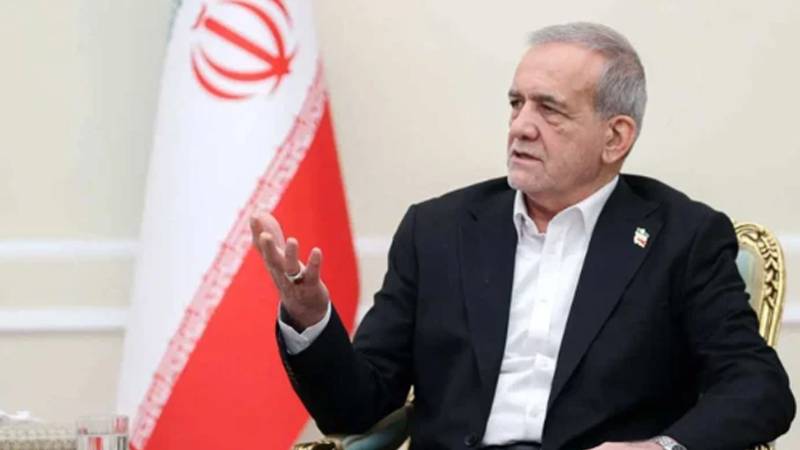 ایران پاکستان کے ساتھ جامع تعلقات مزید مضبوط بنانے کے عزم پر قائم ہے: صدر مسعود پزشکیان