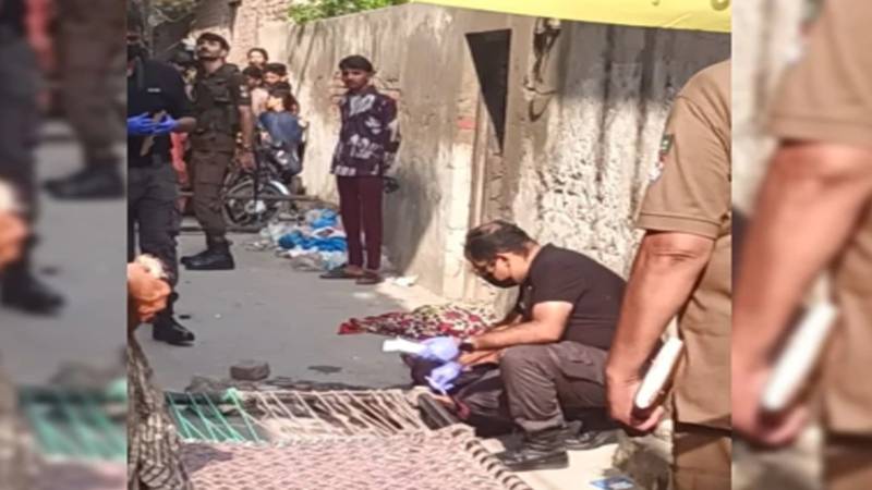 لاہور؛ پڑوسی کے جھگڑے پر ہمسائے نے گردن کاٹ کر قتل کا واقعہ رونما