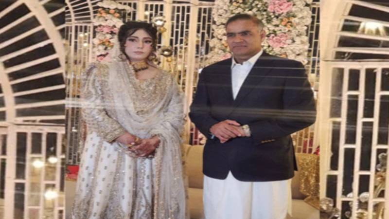 مسلم لیگ (ن) کے سینیٹر عابد شیر علی نے دوسری شادی کی، تصاویر سوشل میڈیا پر وائرل