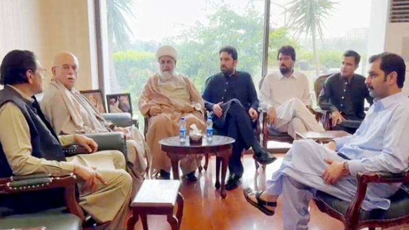 بانی پی ٹی آئی کی ہسپتال منتقلی پر اپوزیشن کا اجلاس طلب