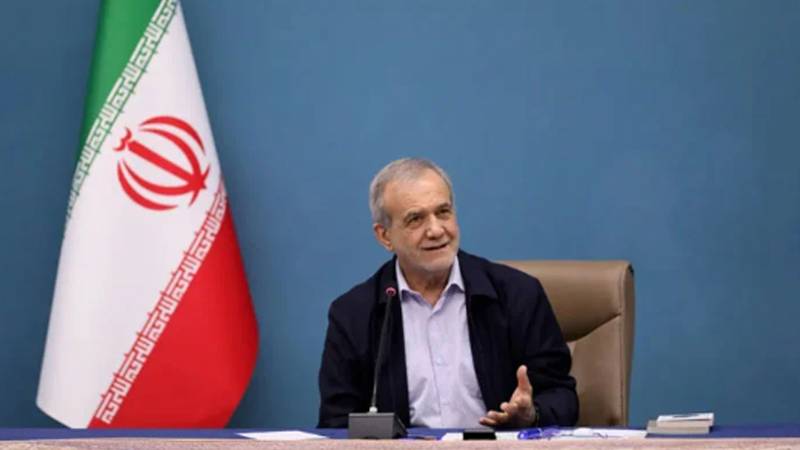 ایران کمزور نہیں، دفاع ہمارا جائز حق ہے: ایرانی صدر مسعود پزشکیان