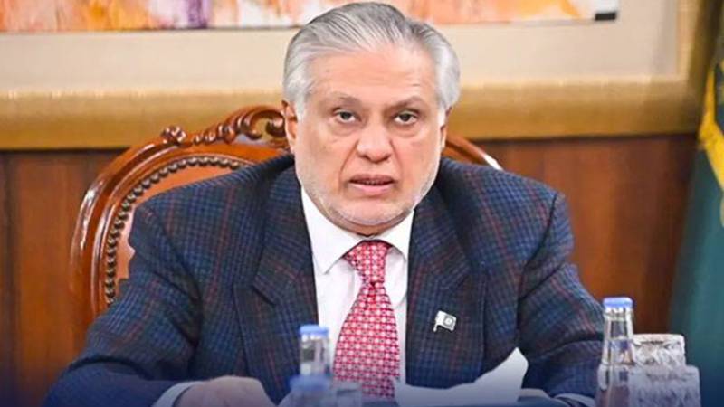 اسحاق ڈار کا چین اور نیپال میں سیلاب اور لینڈ سلائیڈنگ سے نقصانات پر اظہار افسوس