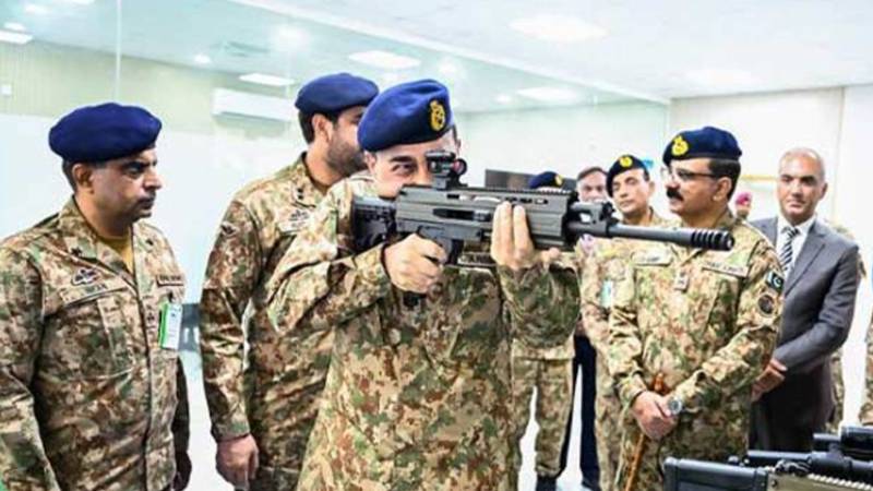 فیلڈ مارشل عاصم منیر کا پاکستان آرڈیننس فیکٹری واہ کا دورہ، مقامی دفاعی صنعت کی پیش رفت کا جائزہ لیا 