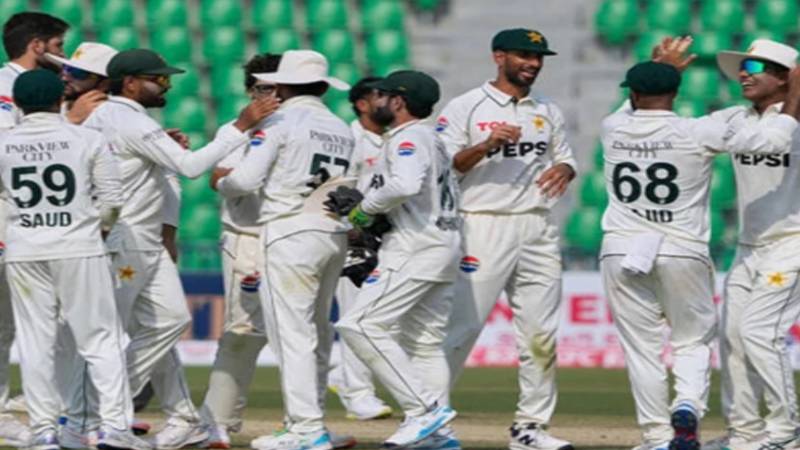 پاکستان کرکٹ ٹیم تیسرے ٹیسٹ کے لیے برمنگھم پہنچ گئی