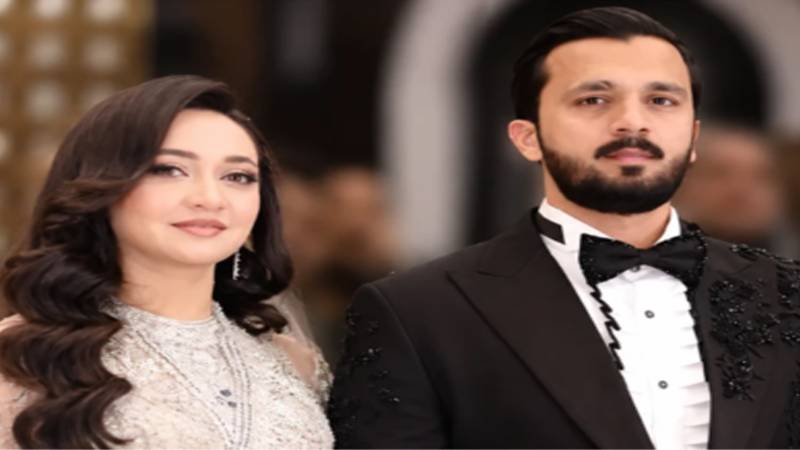رجب بٹ نے دوبارہ سابقہ اہلیہ ایمان اسد کو ہتکِ عزت کا قانونی نوٹس بھیج دیا