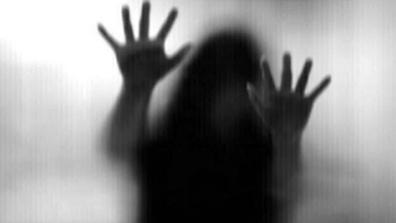 ہری پور: دو طالب علموں اور 14 سالہ لڑکی سے مبینہ زیادتی، ویڈیوز بنا کر بلیک میلنگ کا انکشاف