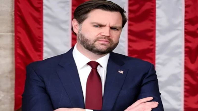 ایران جنگ کا خدشہ: جے ڈی وینس پریشان، امریکی فوجی کمانڈروں نے خطرے کی نشاندہی کردی