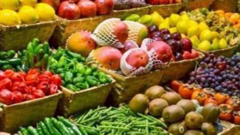 سرکاری نرخ نامے بے اثر، سبزیوں اور پھلوں کی قیمتیں آسمان پر پہنچ گئیں