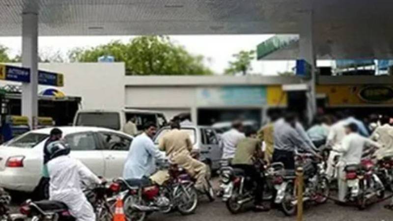 پٹرولیم مصنوعات کی قیمتوں میں اضافہ، شہریوں کا حکومت سے فوری ریلیف کا مطالبہ