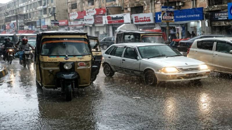 کراچی میں آج اور کل بوندا باندی کا امکان، سندھ کے مختلف اضلاع میں بارش کی پیشگوئی