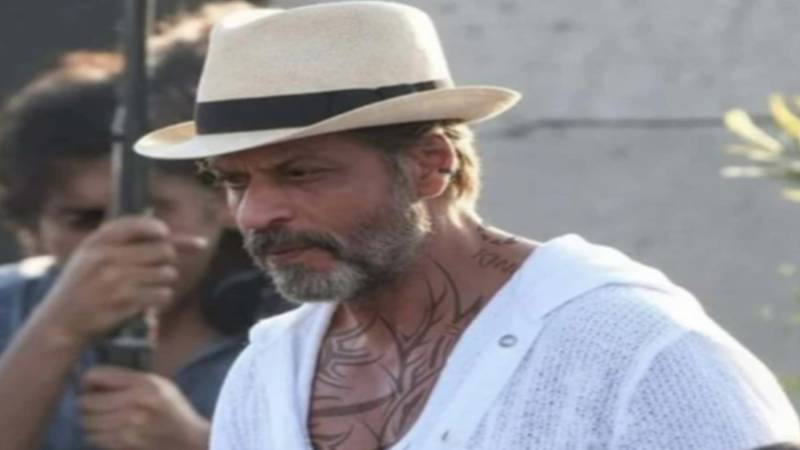 شاہ رخ خان نے فلم ’کنگ‘ کا ڈائیلاگ سنا دیا، ریلیز کی تاریخ بھی بتادی