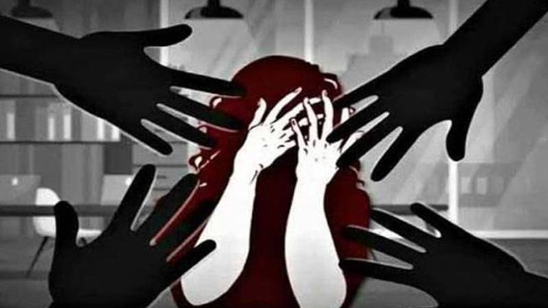 ورغلا کر اور گن پوائنٹ پر خواتین سے زیادتی کے متعدد واقعات
