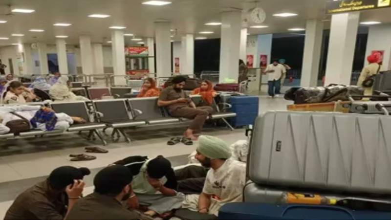 92 سکھ یاتریوں کو بھارت جانے سے روکنے پر مہندر پال سنگھ کا حکومت کو الٹی میٹم