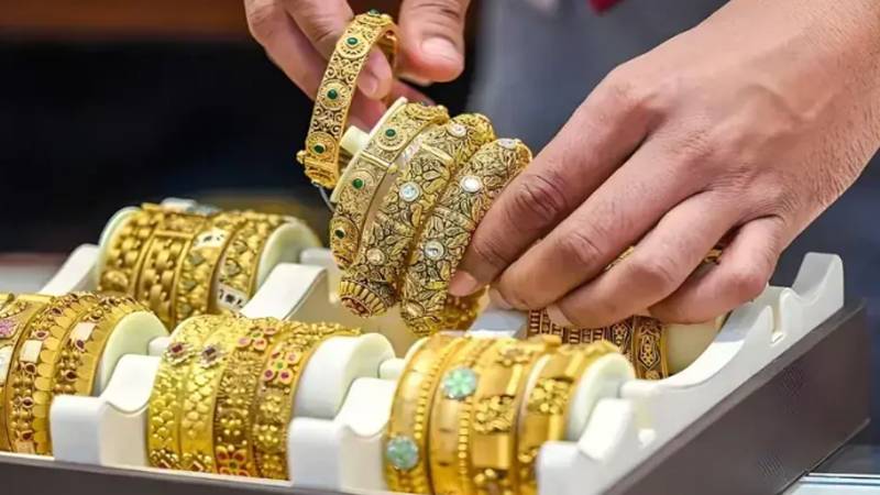 عالمی منڈی میں سونے کی قیمت میں کمی