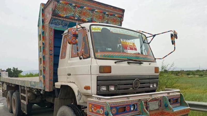 سرگودھا میں ٹریلر کی زد میں آکر خاتون سمیت 3 افراد جاں بحق