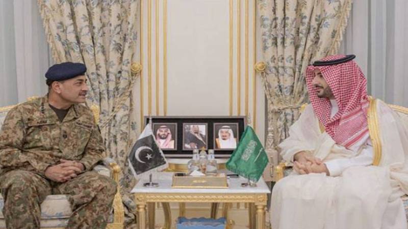 فیلڈ مارشل عاصم منیر کی سعودی وزیرِ دفاع سے ملاقات، اہم امور پر تبادلۂ خیال