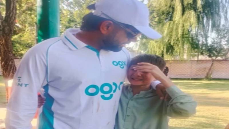 ننھے مداح کی بابر اعظم سے ملنے کی خواہش، کپتان خود ملاقات کے لیے پہنچ گئے