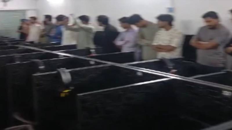 راولپنڈی میں غیر قانونی کال سینٹر کے خلاف کریک ڈاؤن، 61 ملزمان گرفتار