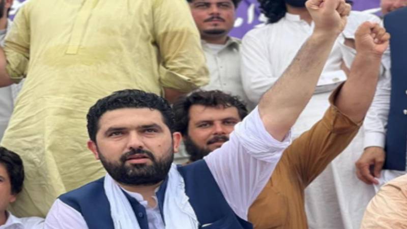 خیبر پختونخوا میں ایک سالہ بدانتظامی پر وائٹ پیپر جاری