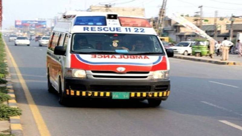 ہینڈ فری کے باعث ٹرین کی آواز نہ سن سکا، ریلوے ٹریک عبور کرتے نوجوان جاں بحق