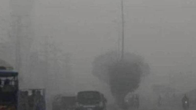 لاہور کا موسم: گرمی برقرار، بارش کا امکان نہیں، فضائی آلودگی تشویشناک
