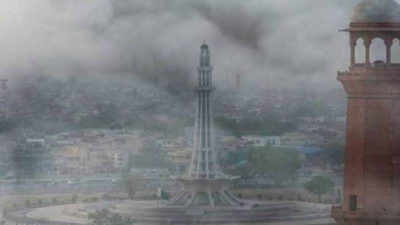 لاہور میں فضائی آلودگی برقرار، آج بارش کا امکان نہیں