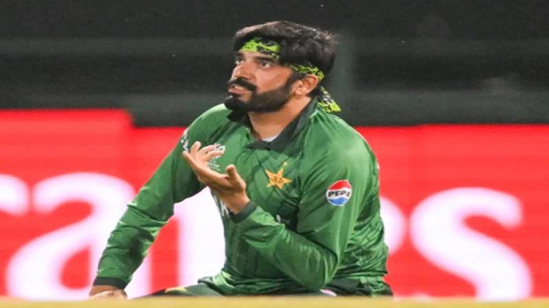 قومی اسکواڈ میں جگہ نہ ملنے پر عثمان طارق کا پراسرار پیغام
