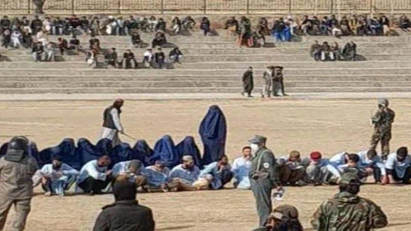 افغان باشندوں کی آبادکاری پر عالمی سطح پر ہچکچاہٹ