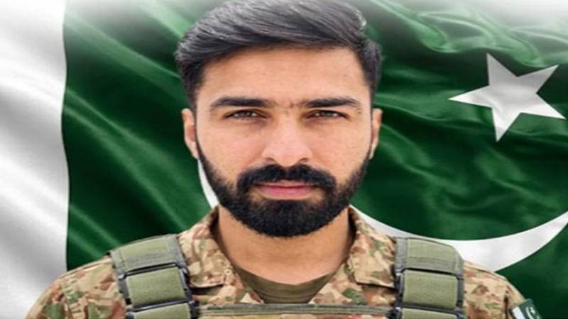 میجر وجاہت وحید شہید کی نمازِ جنازہ ادا، لاہور میں سپردِ خاک