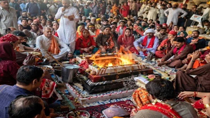 بلوچستان میں ہندو برادری کے مذہبی تہوار میں ملک بھر سے یاتری شریک