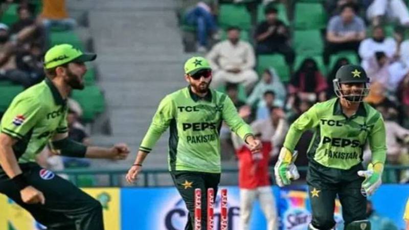 پاکستان ون ڈے رینکنگ میں آسٹریلیا سے آگے نکل گیا، قومی ٹیم چوتھے نمبر پر آگئی