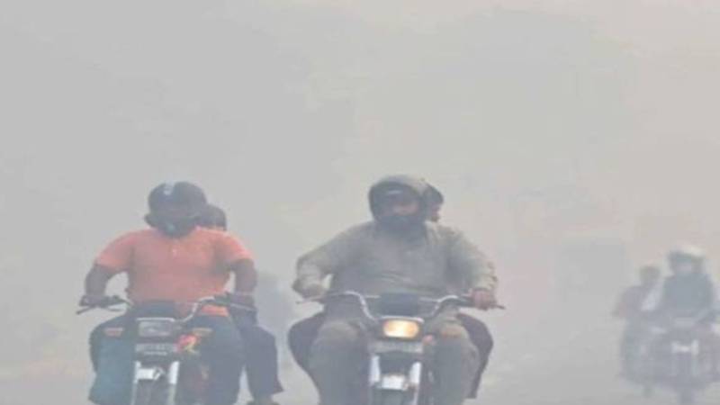 لاہور میں فضائی آلودگی خطرناک حد تک بڑھ گئی، ایئر کوالٹی انڈیکس 238 ریکارڈ