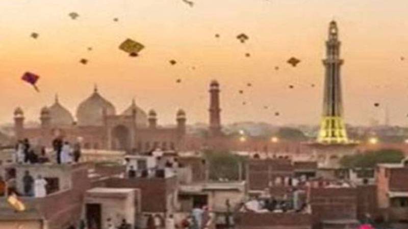 بسنت 2027 سے قبل اندرون لاہور کی 271 عمارتیں خطرناک قرار، 10 ہزار عمارتوں کا سروے مکمل